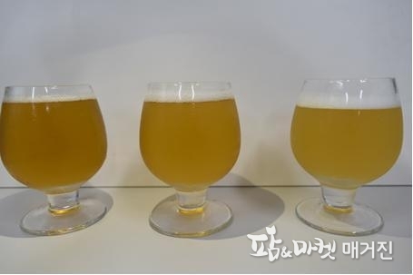 왼쪽부터 호품보리맥주, 50%쌀맥주, 70%쌀맥주