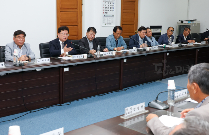 9월 1일, (사)한국농촌지도자중앙연합회 임원단 간담회 가져<br>
