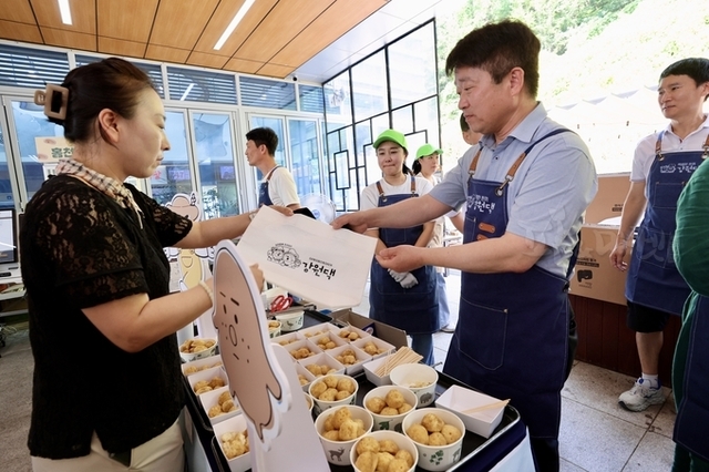 강원 농업기술원, 휴게소서 농가공품 팝업스토어 운영