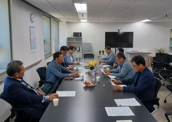 예산공판장 이미지